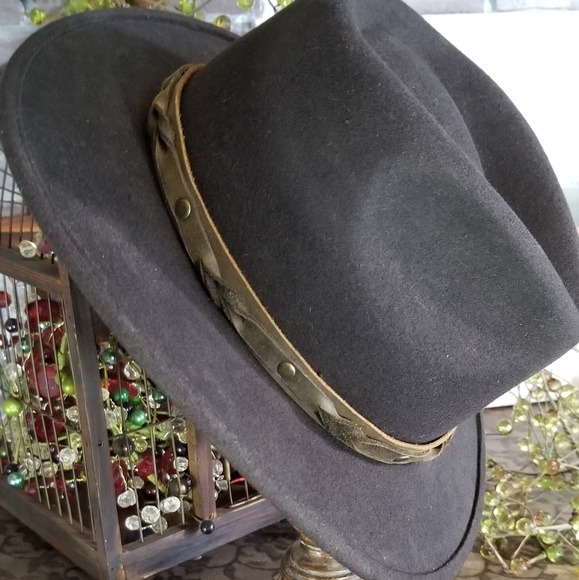 No Name Other - LRG 100%  Wool Hat w/ Leather Band